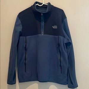 The North Face Blue and navy fleece quarter zip